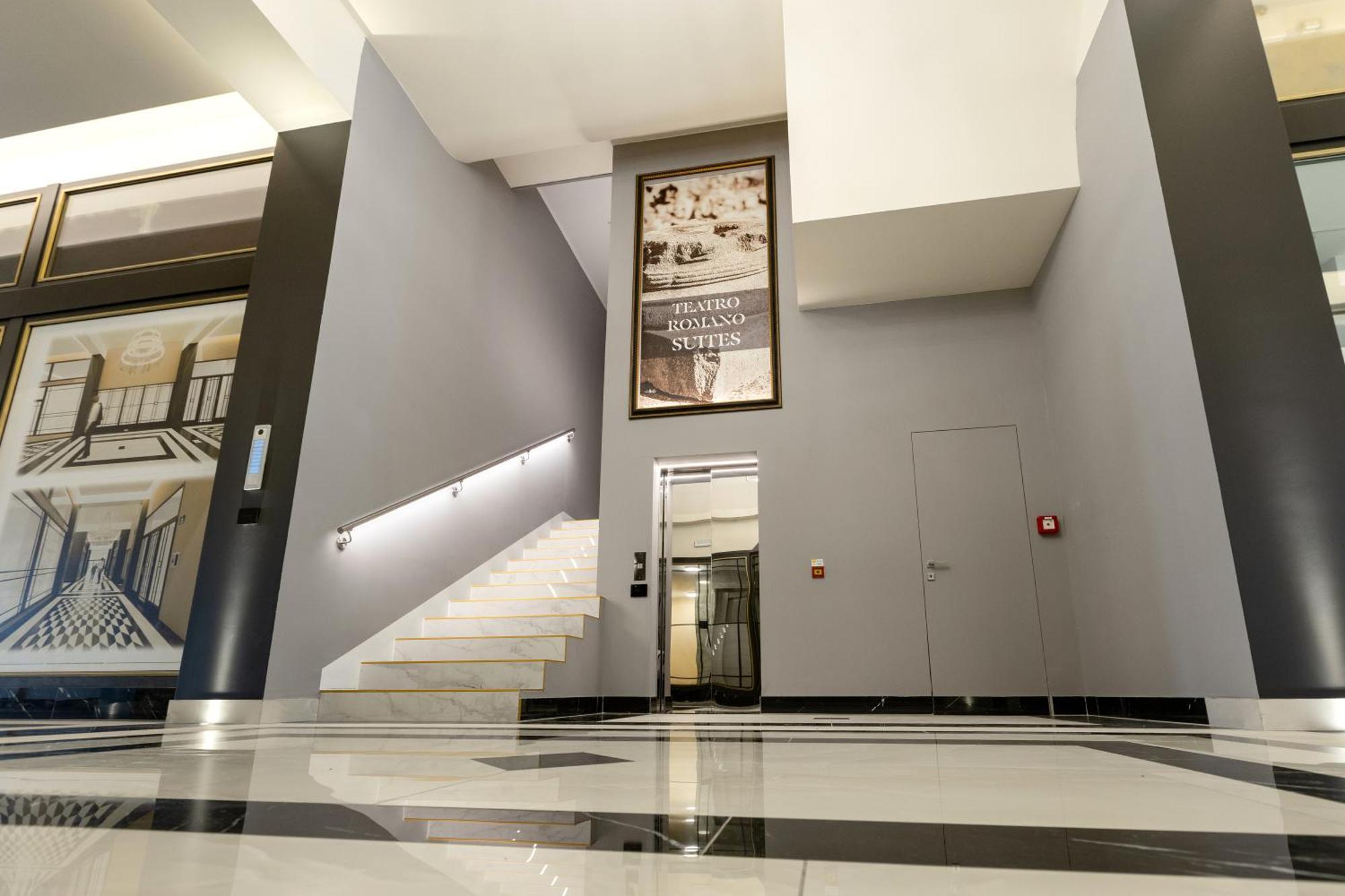 Teatro Romano Exclusive Suites Trieste Exterior photo