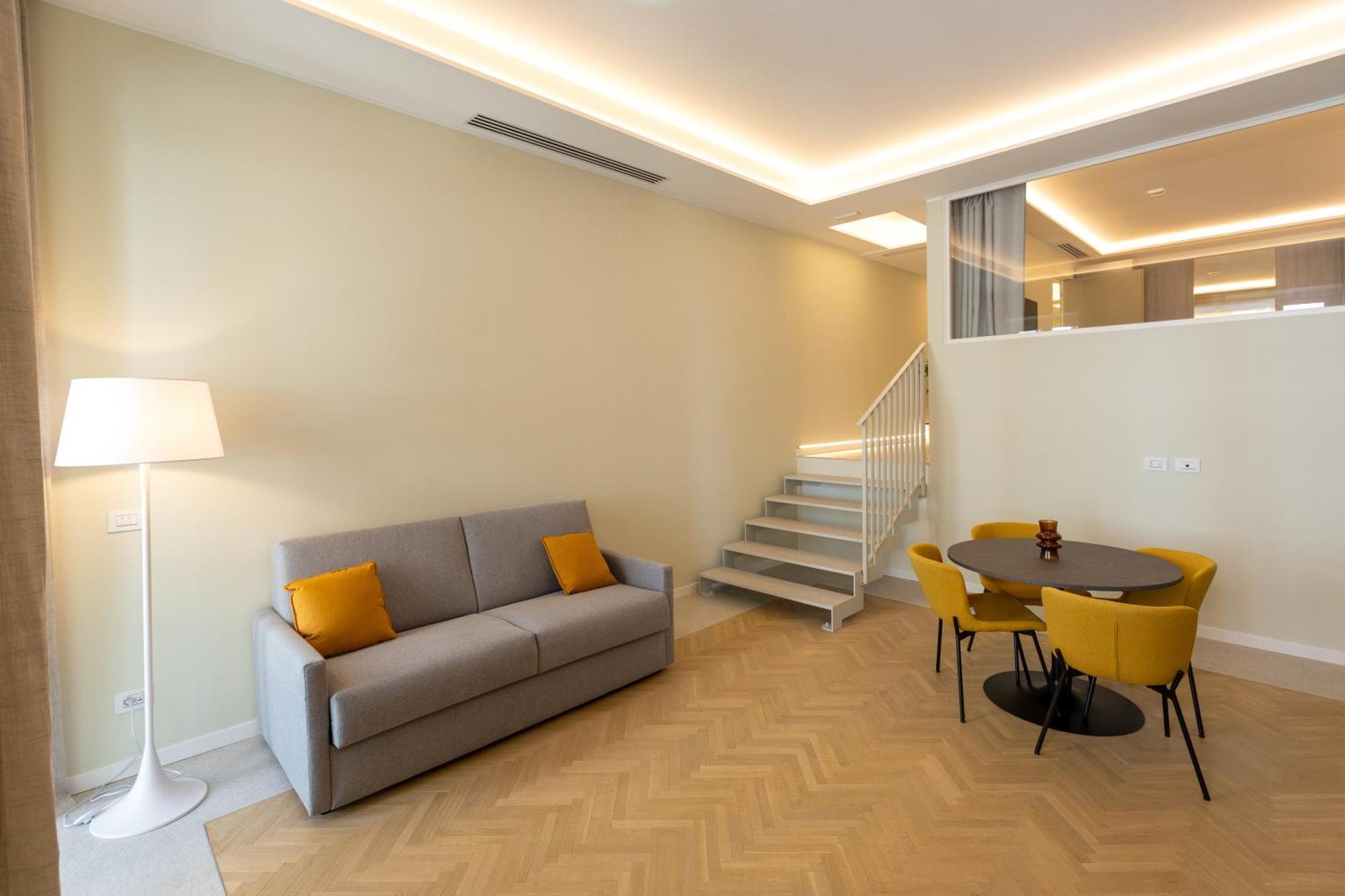Teatro Romano Exclusive Suites Trieste Exterior photo