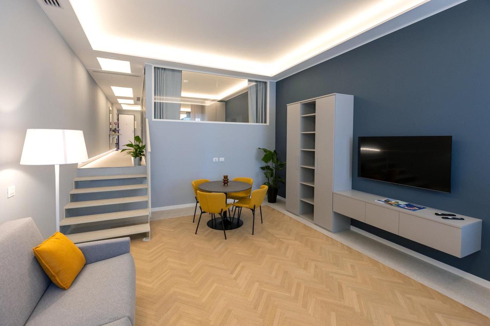 Teatro Romano Exclusive Suites Trieste Exterior photo